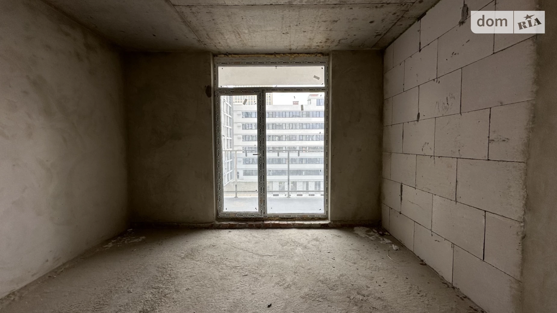Продается 2-комнатная квартира 56 кв. м в Ивано-Франковске, ул. Надречная - фото 4