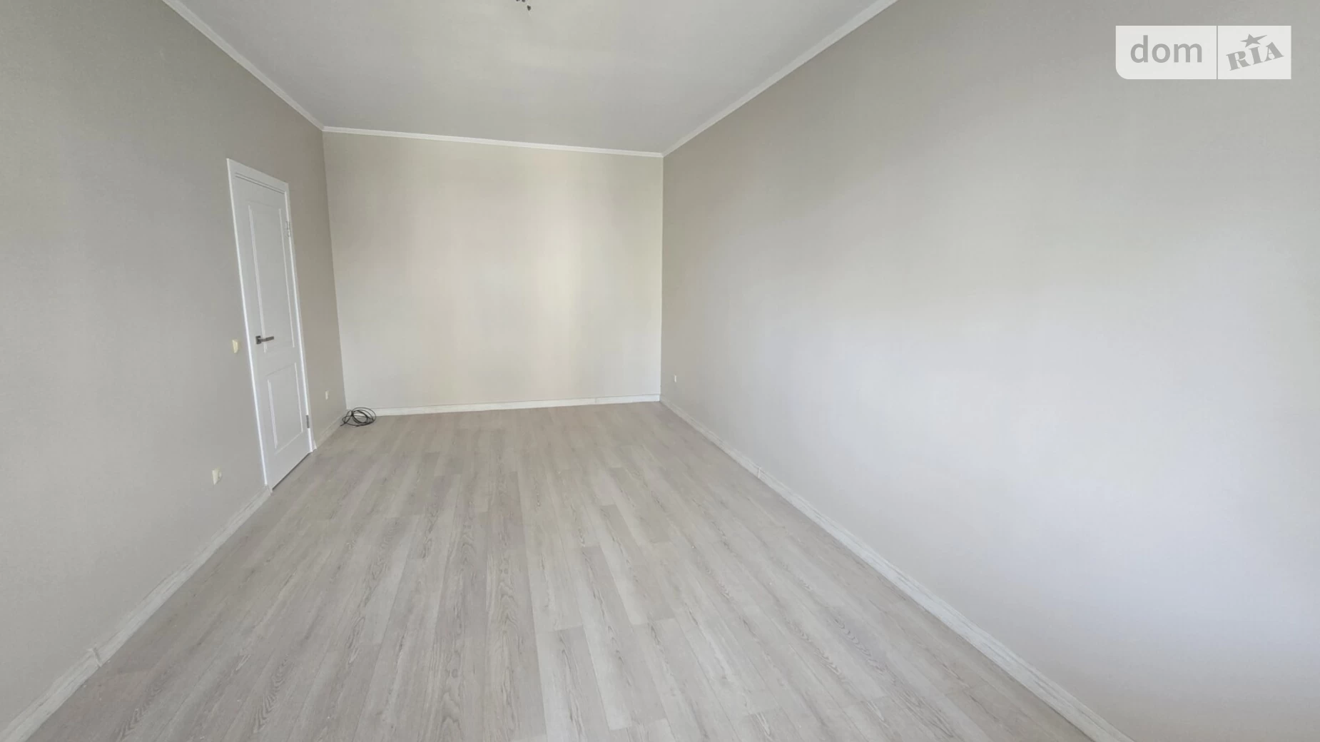 Продается 1-комнатная квартира 45 кв. м в Ужгороде, цена: 55000 € - фото 3