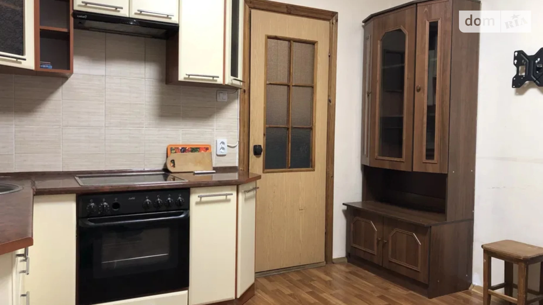 Продается 1-комнатная квартира 43.9 кв. м в Киеве, ул. Лариси Руденко, 21 - фото 2