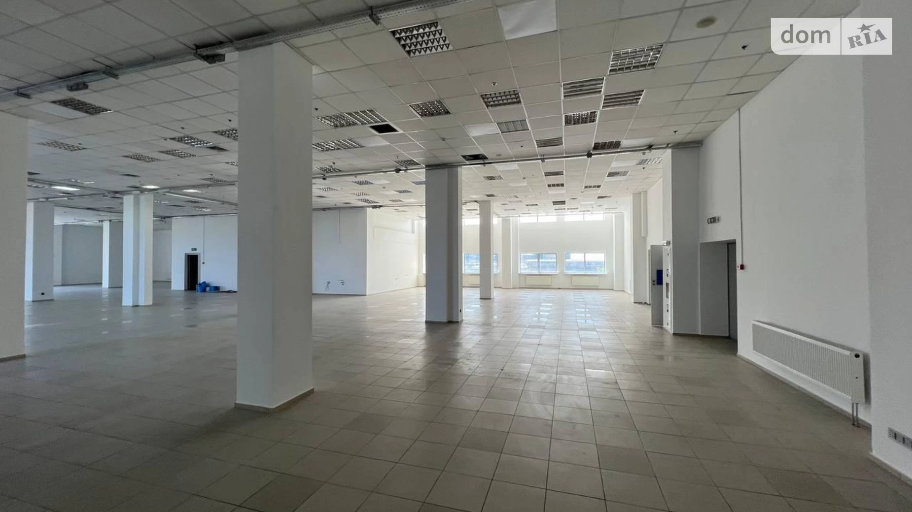 Здається в оренду офіс 900 кв. м в бізнес-центрі, цена: 450000 грн - фото 2
