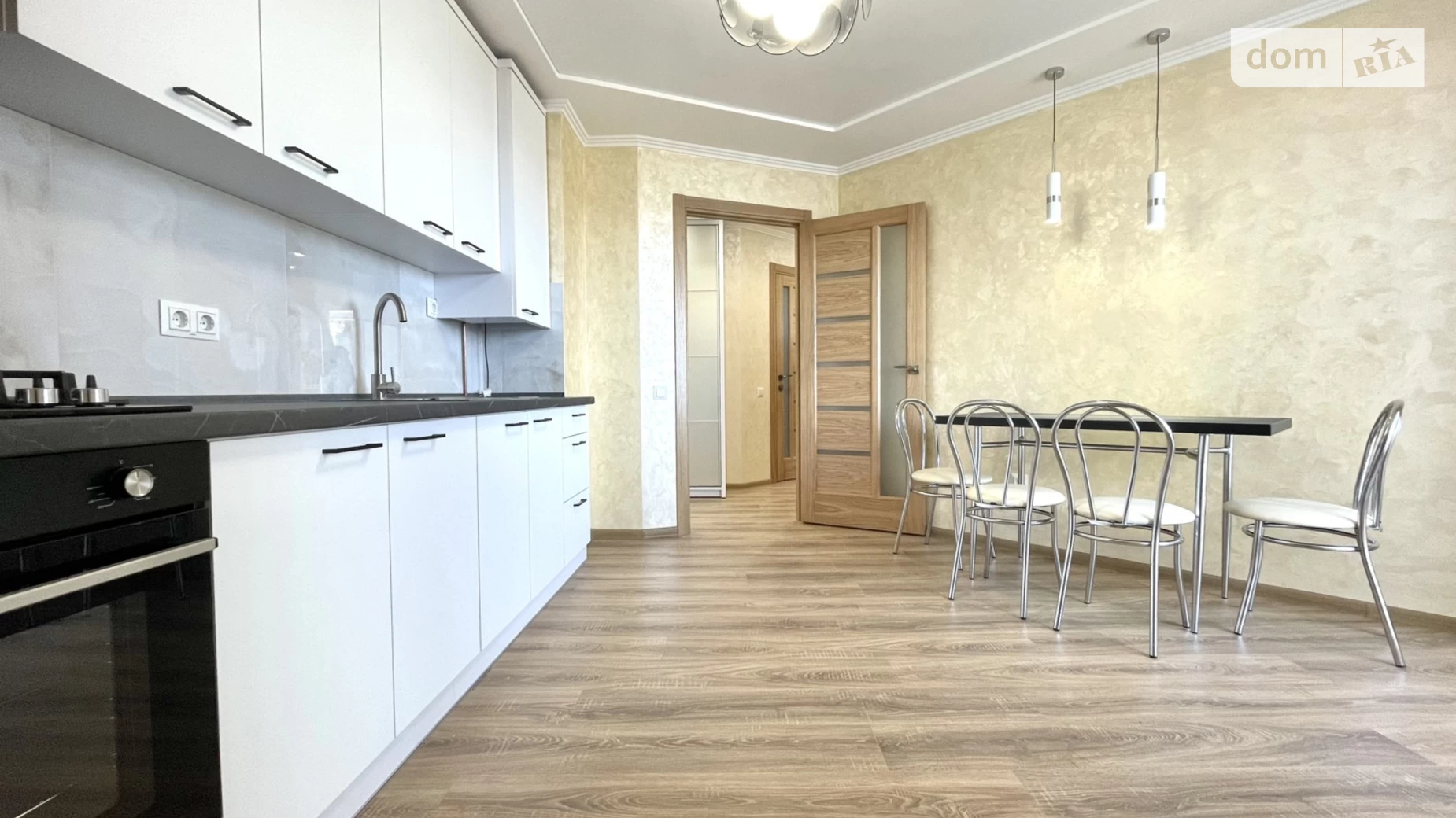 3-кімнатна квартира 93 кв. м у, цена: 500 $ - фото 2