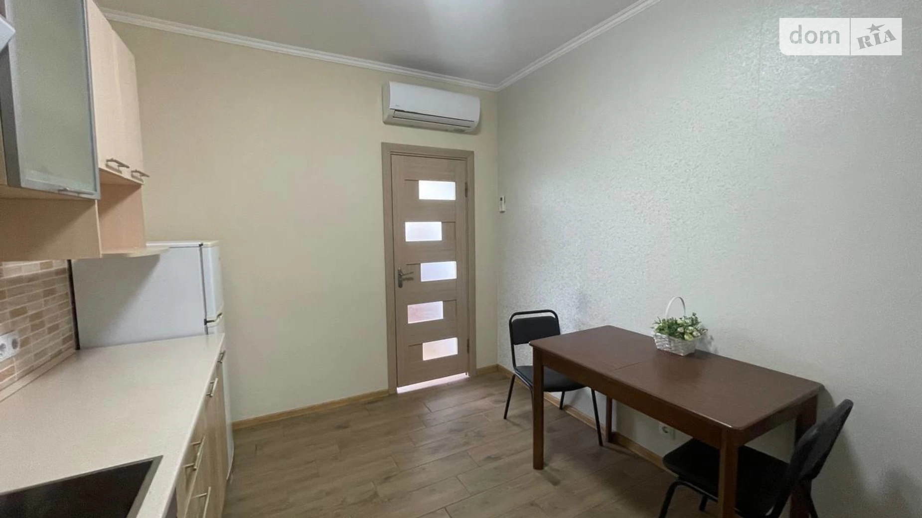 Продається 2-кімнатна квартира 42 кв. м у Лиманці, мас. Радужний - фото 3