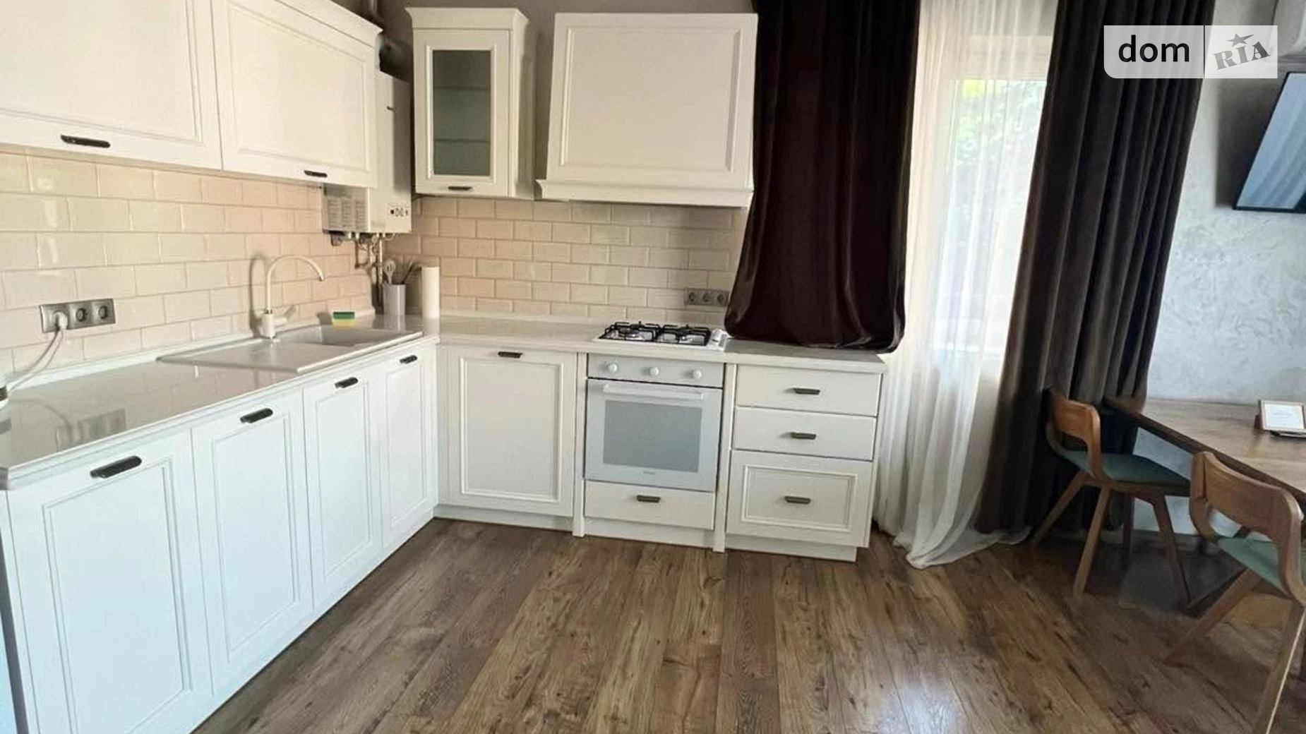 Продається 2-кімнатна квартира 78 кв. м у Ужгороді, цена: 110000 $ - фото 2