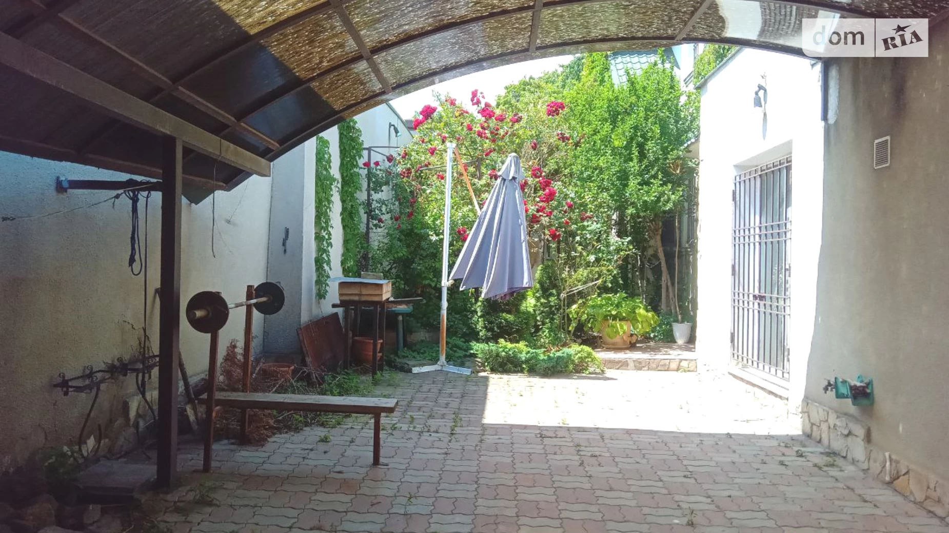 Продается дом на 2 этажа 90 кв. м с гаражом, цена: 118000 $ - фото 3