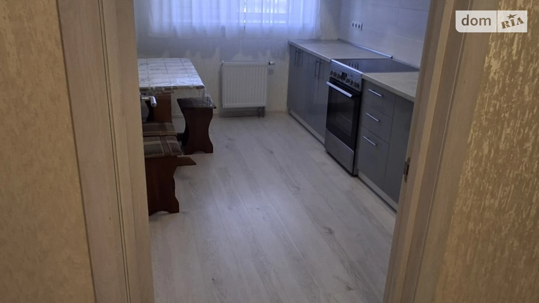Продается 1-комнатная квартира 35 кв. м в Вышгороде, ул. Шолуденко, 20 - фото 2