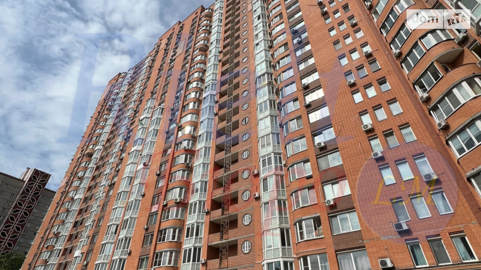 Продается 2-комнатная квартира 60 кв. м в Киеве, ул. Осенняя, 33 - фото 2