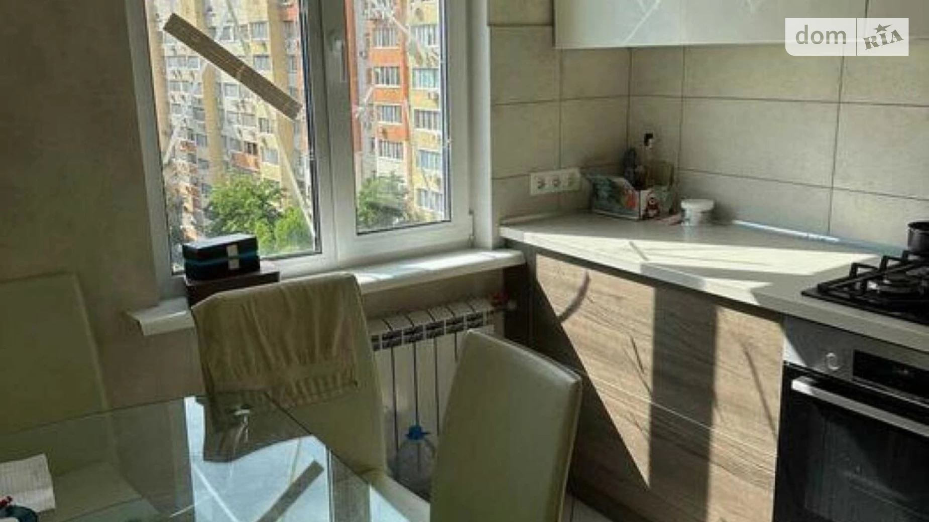 Продается 3-комнатная квартира 75 кв. м в Харькове, ул. Соборности Украины(Дружбы Народов), 228 - фото 2