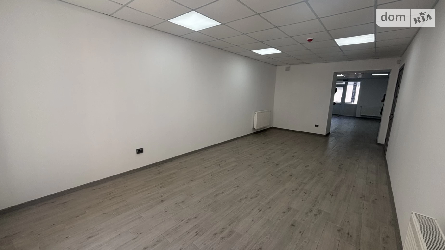 Здається в оренду офіс 80.5 кв. м в бізнес-центрі, цена: 500 $ - фото 2