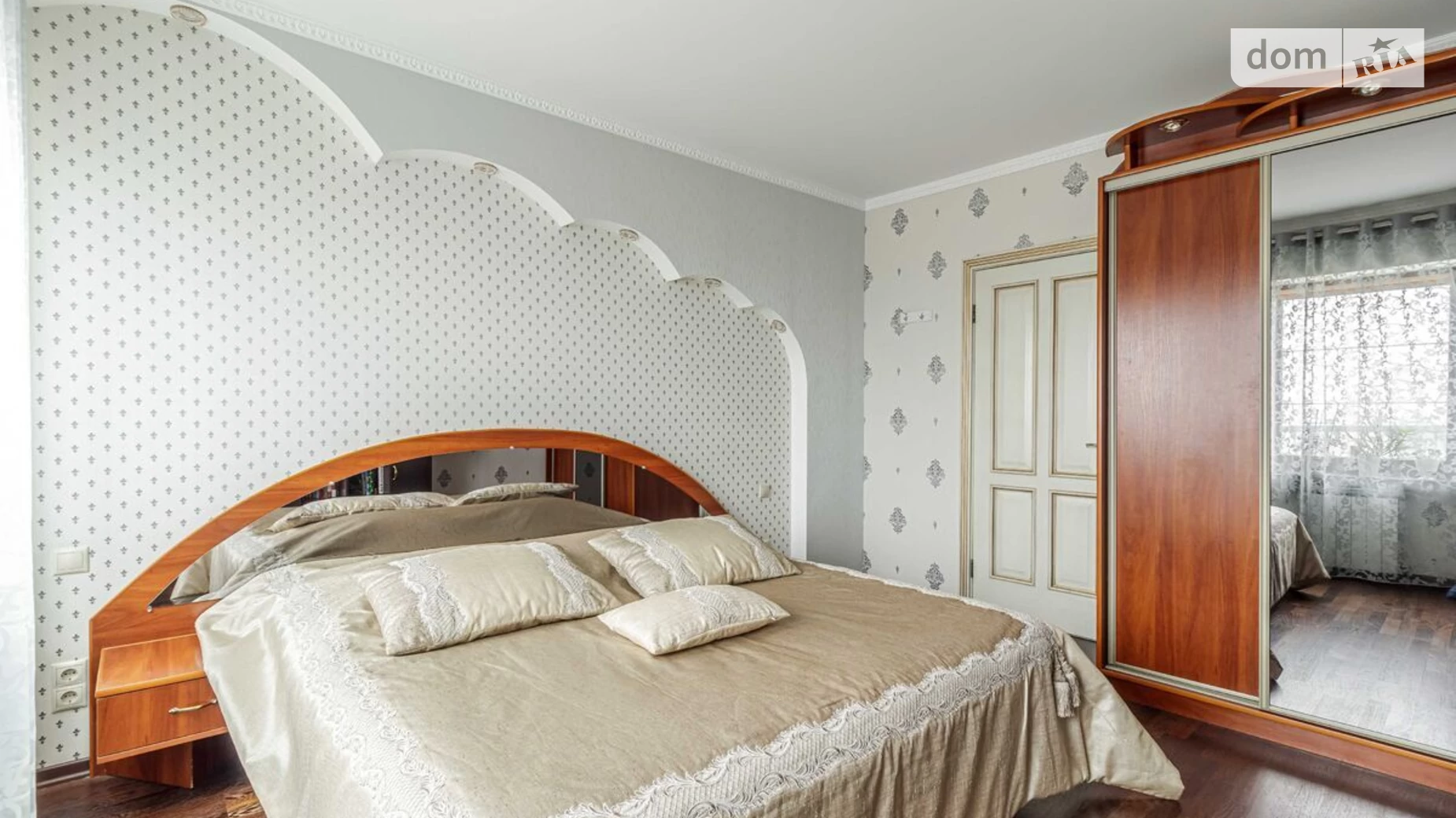 Продается 2-комнатная квартира 70 кв. м в Киеве, просп. Науки, 80А/73 - фото 3