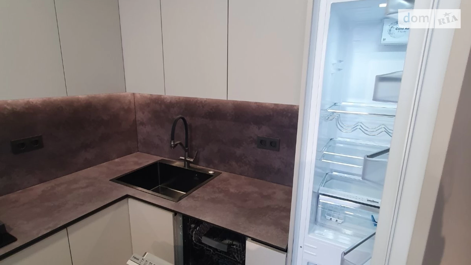 2-кімнатна квартира 72 кв. м у Тернополі, вул. Весела - фото 3