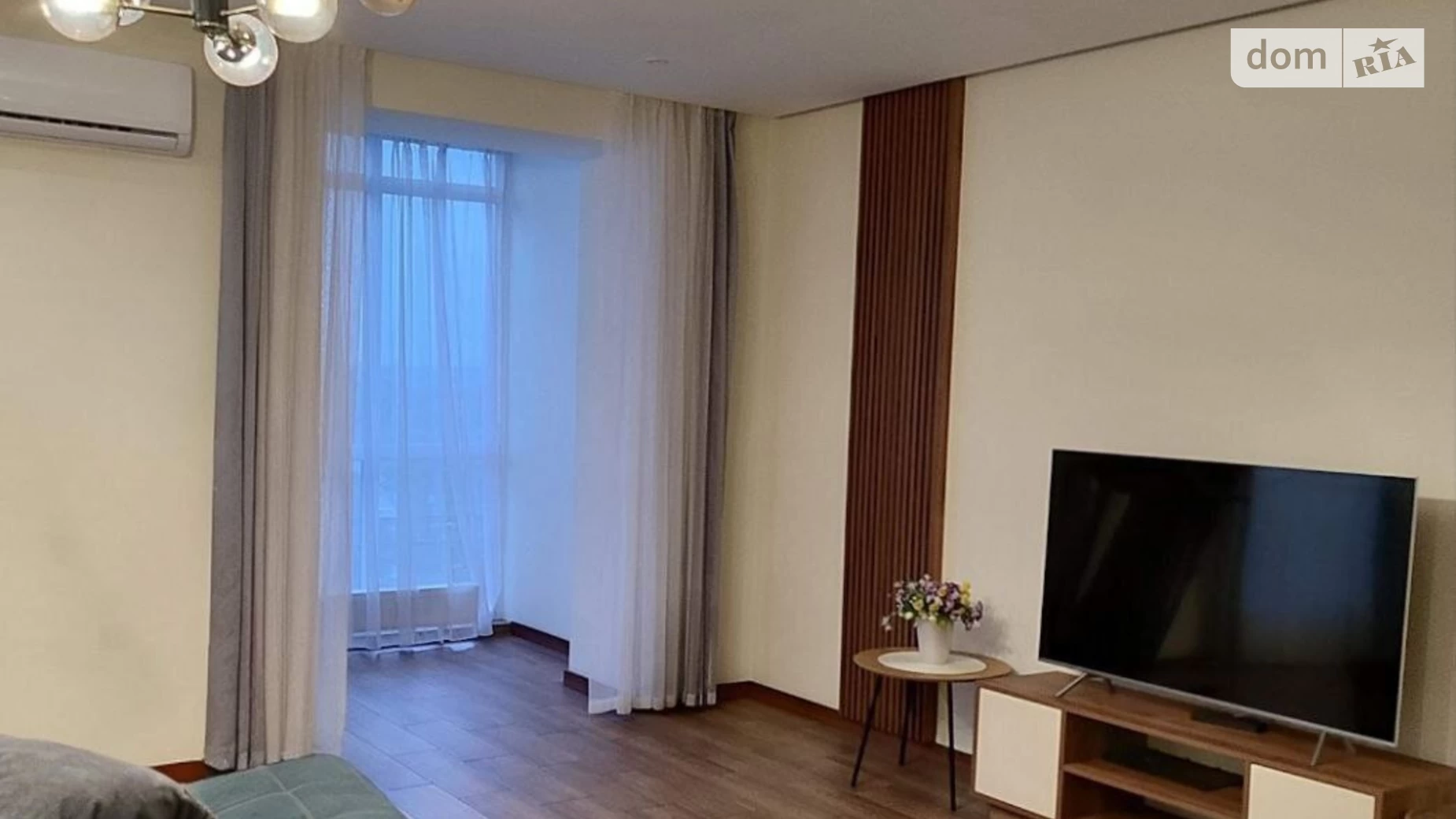 Сдается в аренду 3-комнатная квартира 95 кв. м в Днепре, ул. Набережная Победы, 44П - фото 2