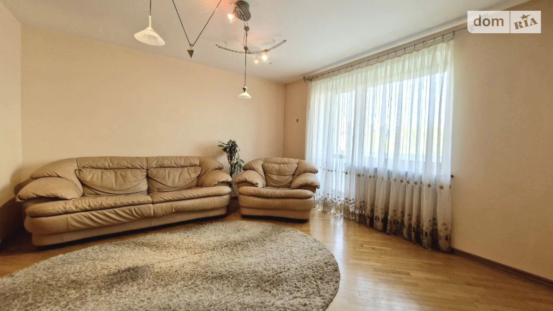 4-комнатная квартира 80 кв. м в Луцке, просп. Соборности, 37 - фото 2