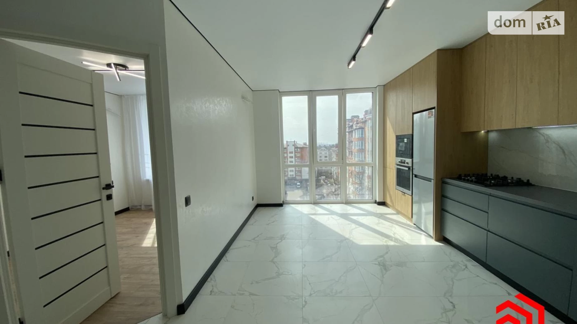 Продается 1-комнатная квартира 46 кв. м в, цена: 65000 $ - фото 2