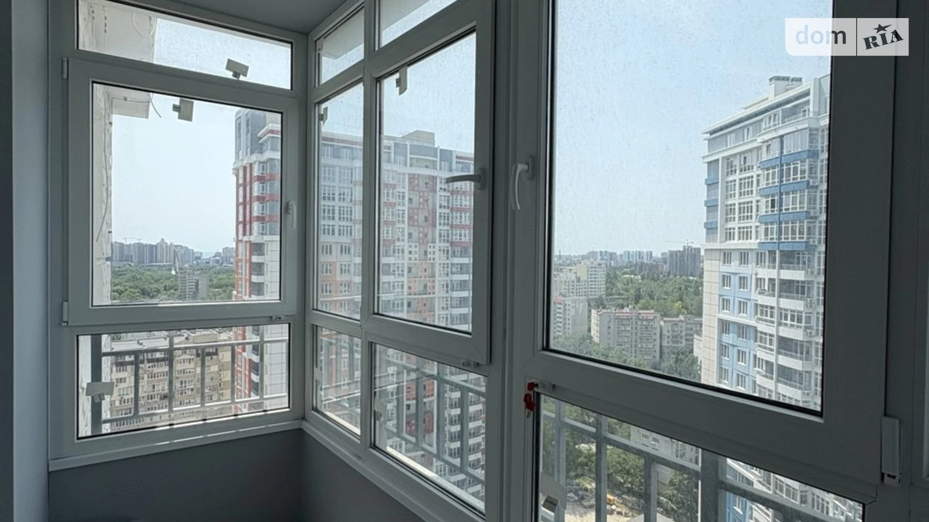 Продается 2-комнатная квартира 100 кв. м в Одессе, просп. Гагарина, 19 корпус 2 - фото 4