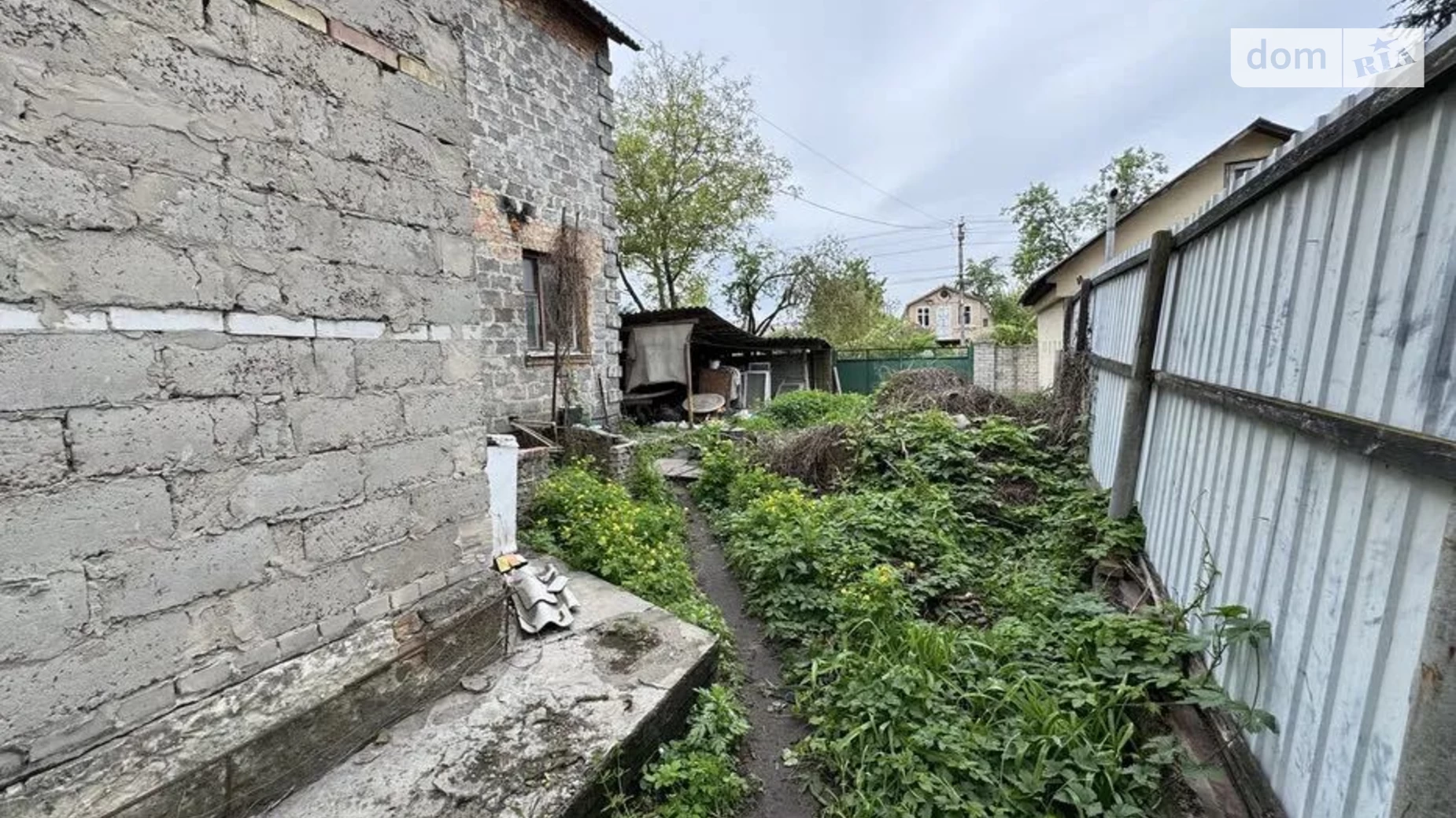 Продается дом на 2 этажа 200 кв. м с верандой, цена: 105000 $ - фото 2