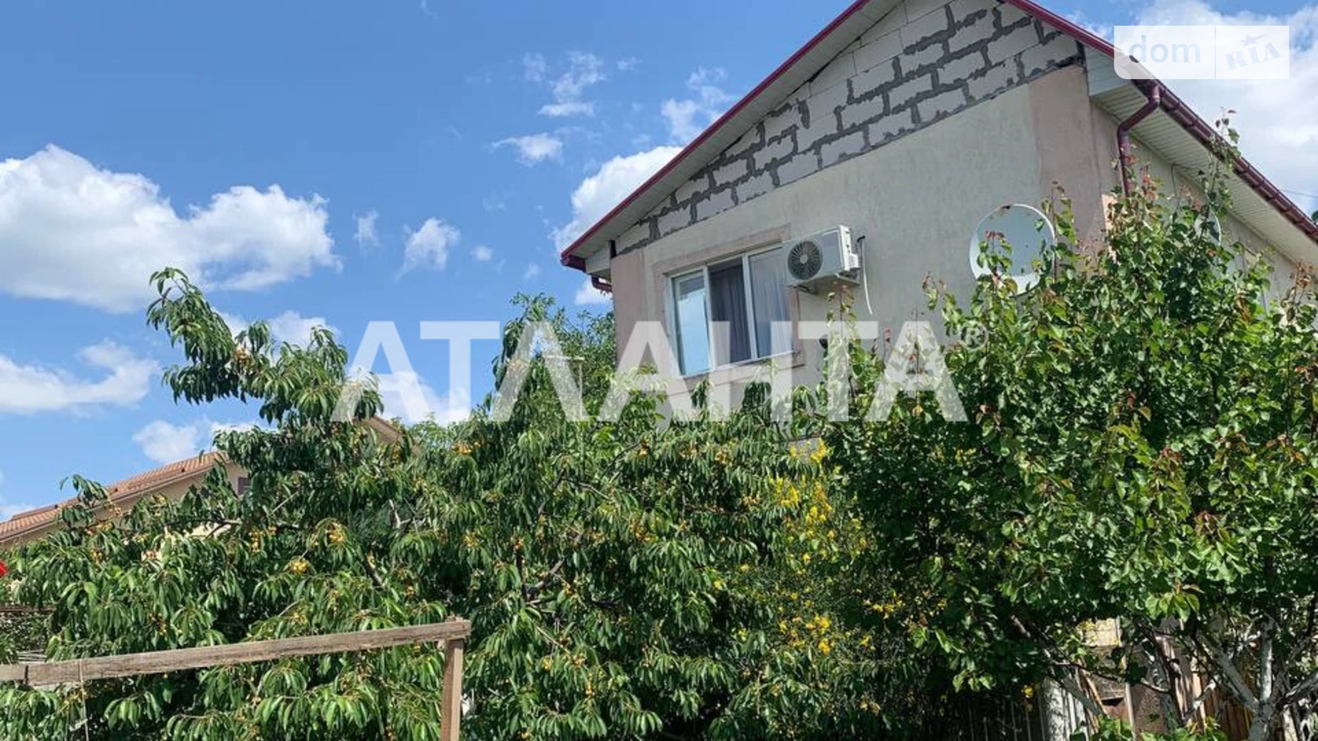 Продается дом на 2 этажа 127 кв. м с гаражом, цена: 37000 $ - фото 2