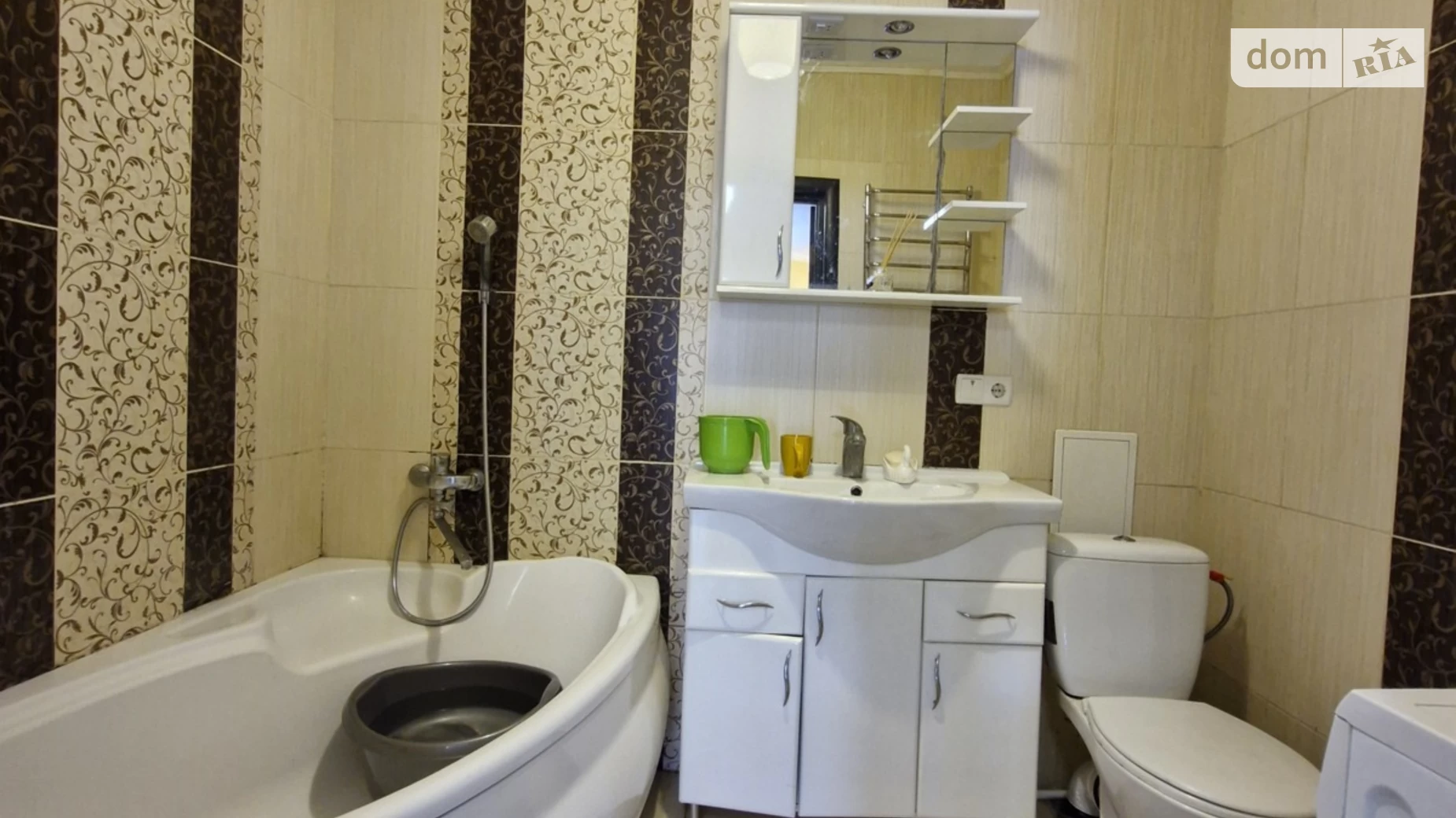 Продается 2-комнатная квартира 72 кв. м в Ивано-Франковске, ул. Владимира Великого, 13 - фото 4