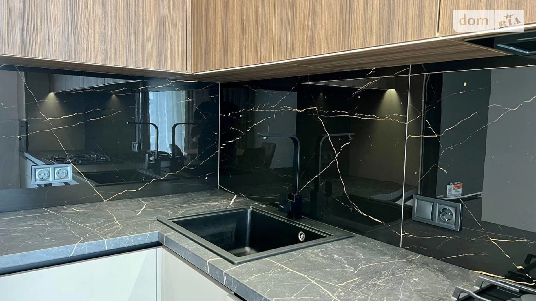Продается 2-комнатная квартира 66 кв. м в Ивано-Франковске, цена: 99500 $ - фото 5