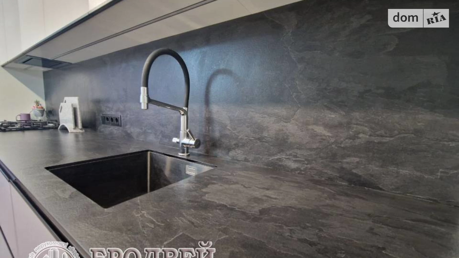 Продается 2-комнатная квартира 65 кв. м в Чернигове, цена: 78500 $ - фото 5