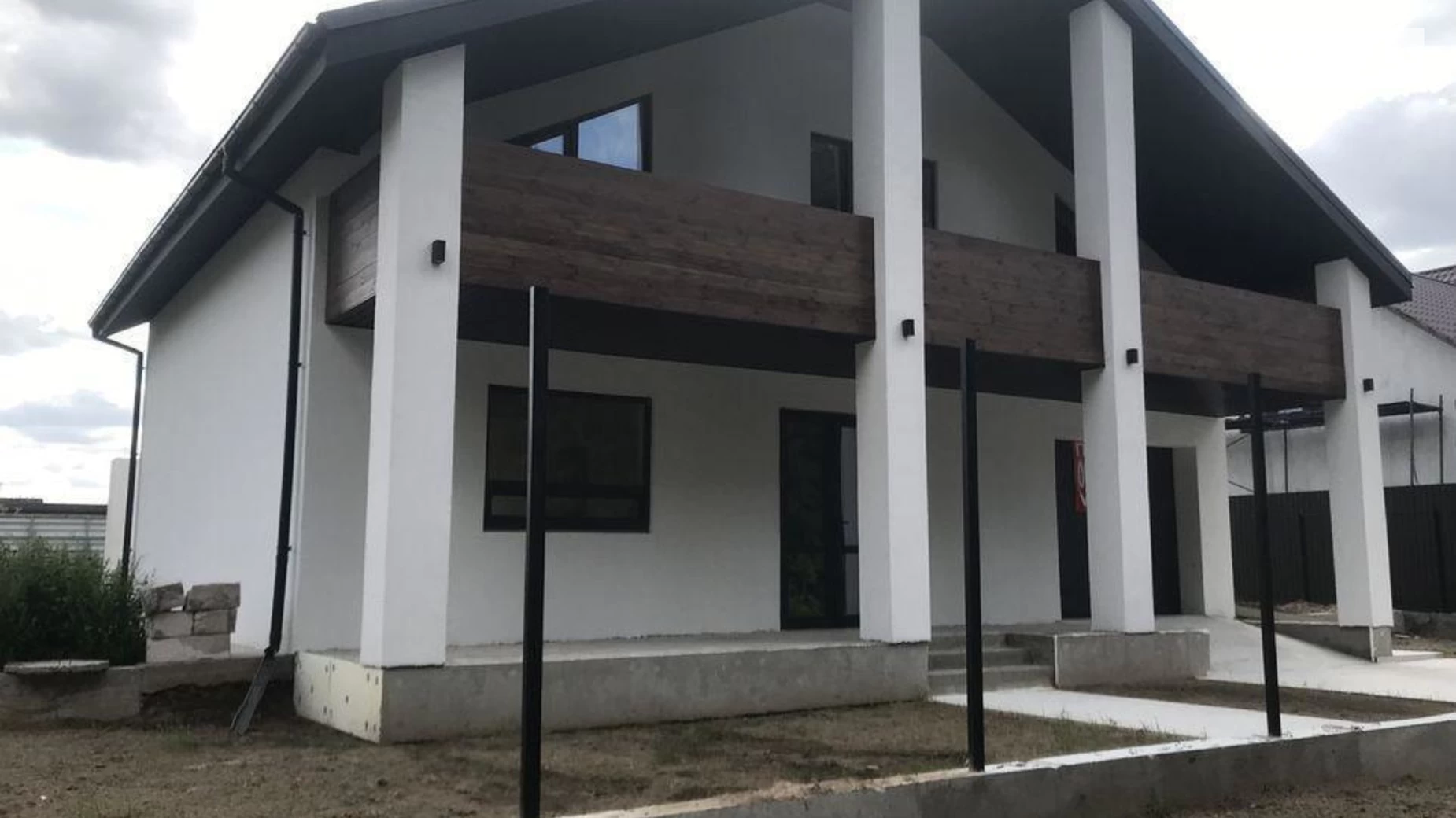 Продается дом на 2 этажа 180 кв. м с бассейном, цена: 140000 $ - фото 2
