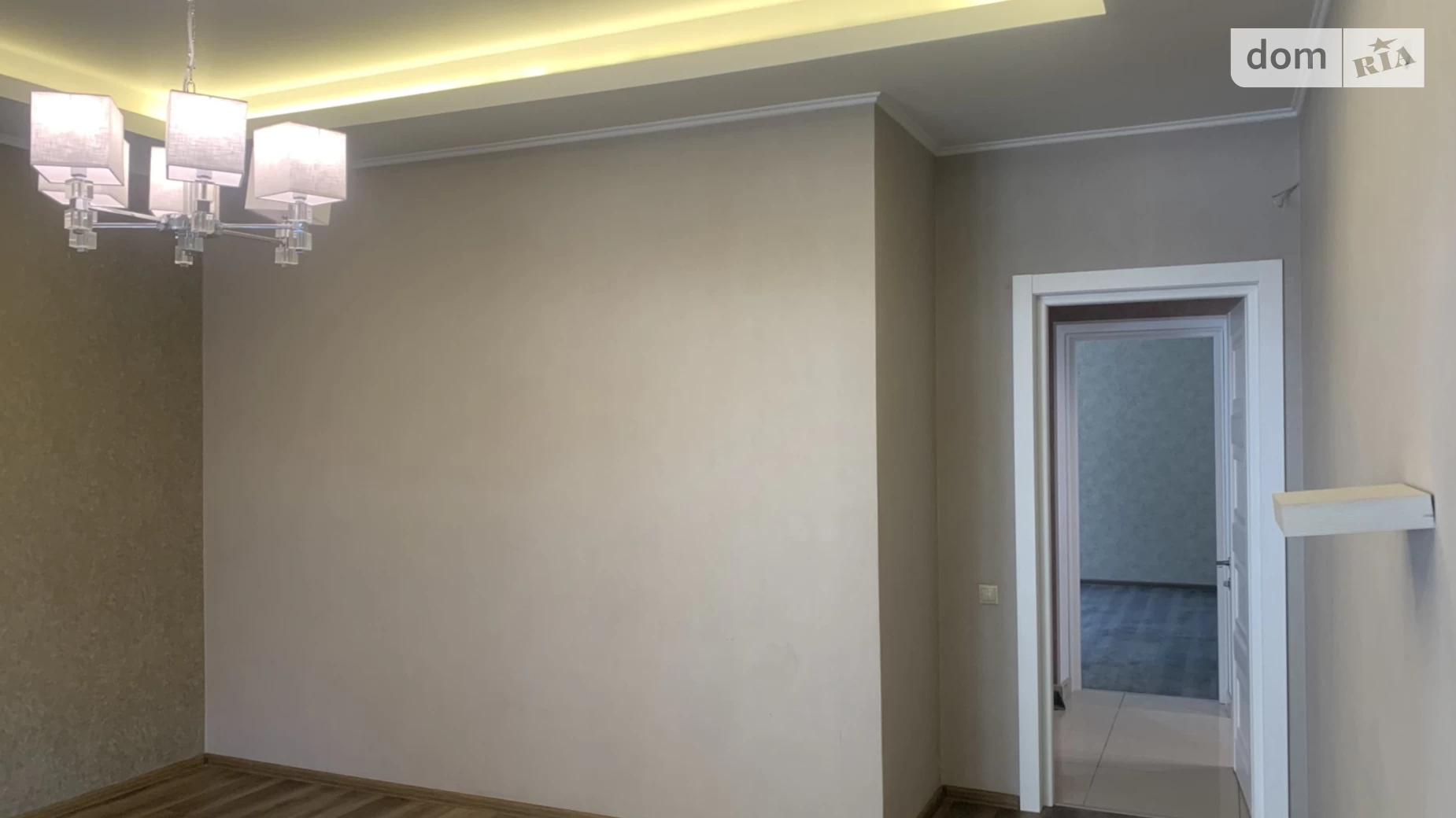 Сдается в аренду офис 124 кв. м в бизнес-центре, цена: 1200 $ - фото 3