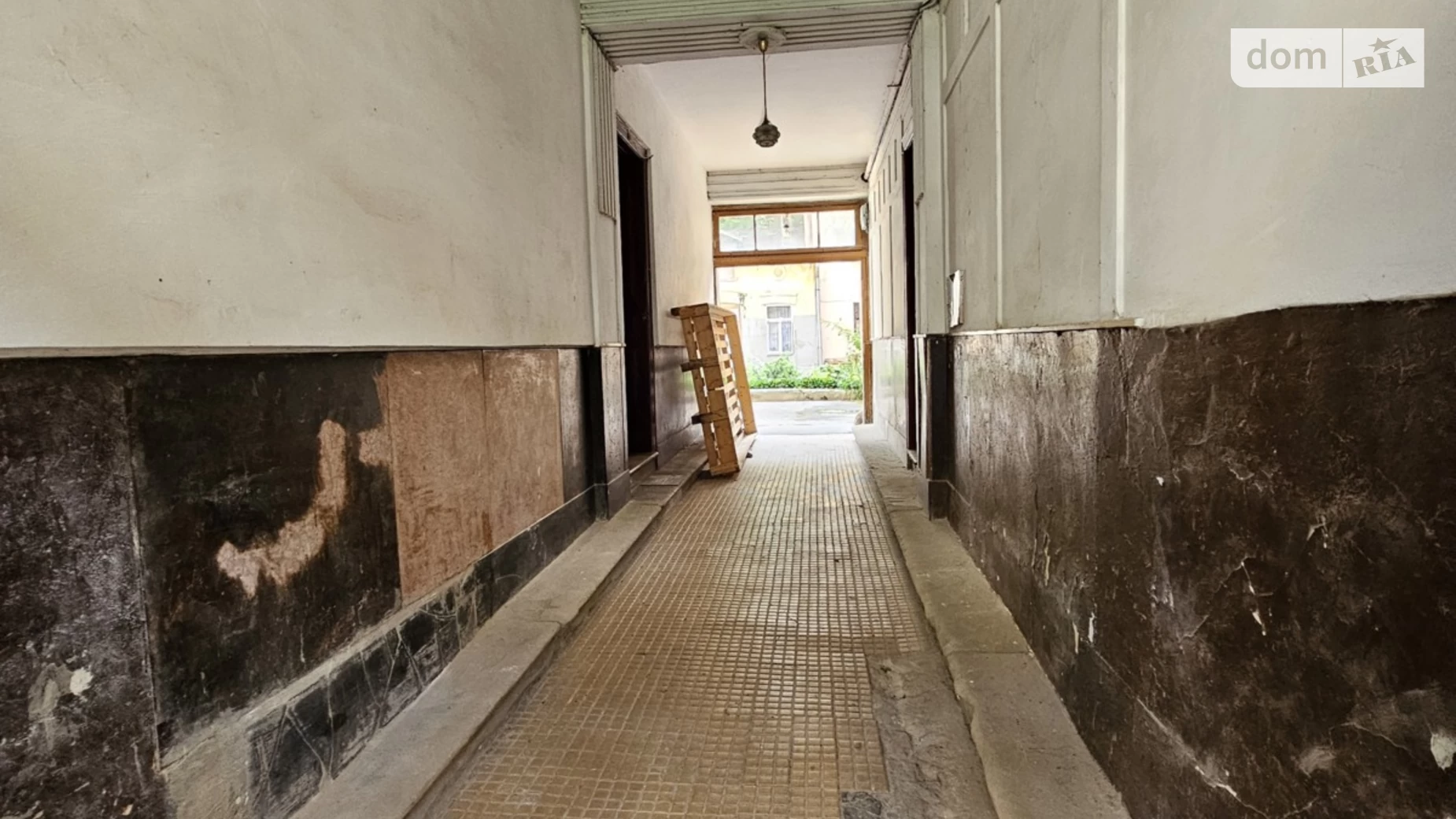 Продається 2-кімнатна квартира 38.9 кв. м у Львові, вул. Кучера Академіка - фото 2