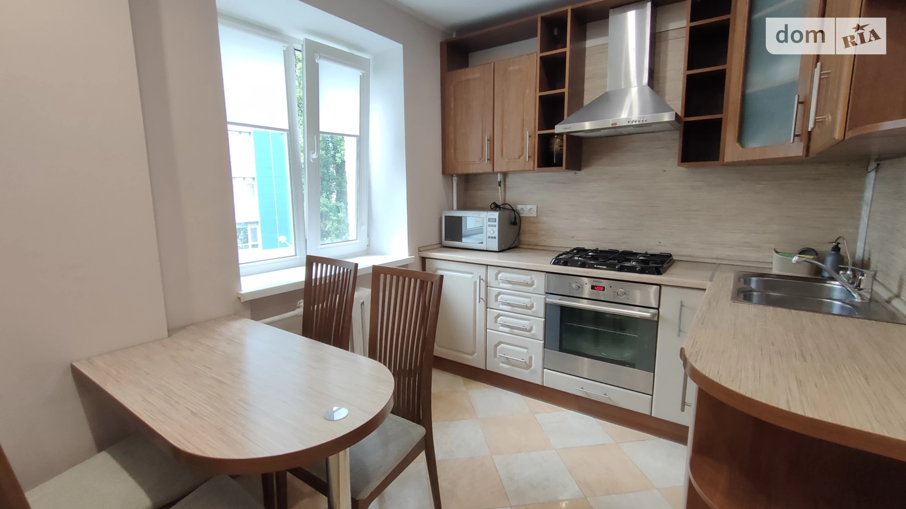 Продается 2-комнатная квартира 45 кв. м в Киеве, ул. Маккейна Джона, 9 - фото 3