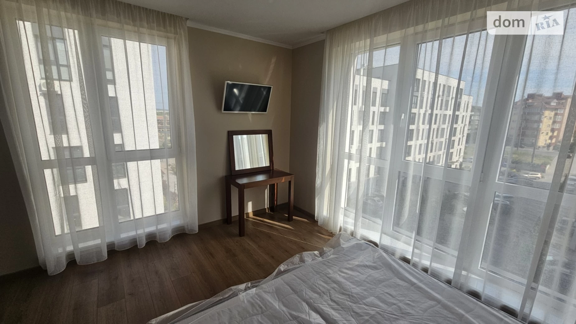 Здається в оренду 2-кімнатна квартира 76 кв. м у, цена: 650 $ - фото 2