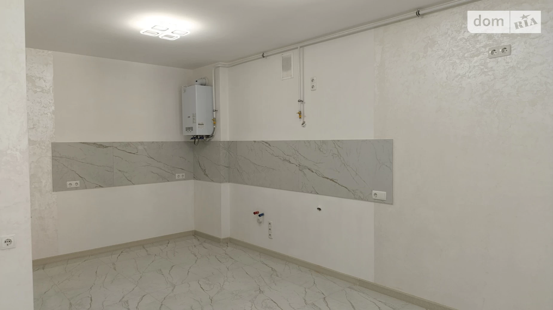 Продається 1-кімнатна квартира 43.2 кв. м у Рівному, вул. Олени Теліги, 20 - фото 4