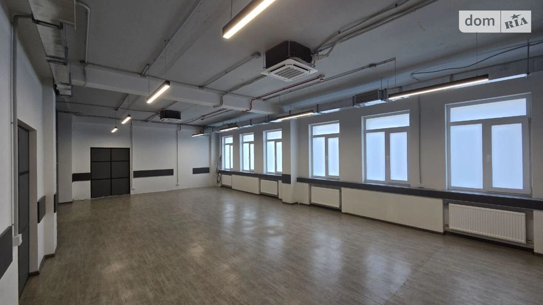 Сдается в аренду офис 580 кв. м в бизнес-центре, цена: 13250 $ - фото 4
