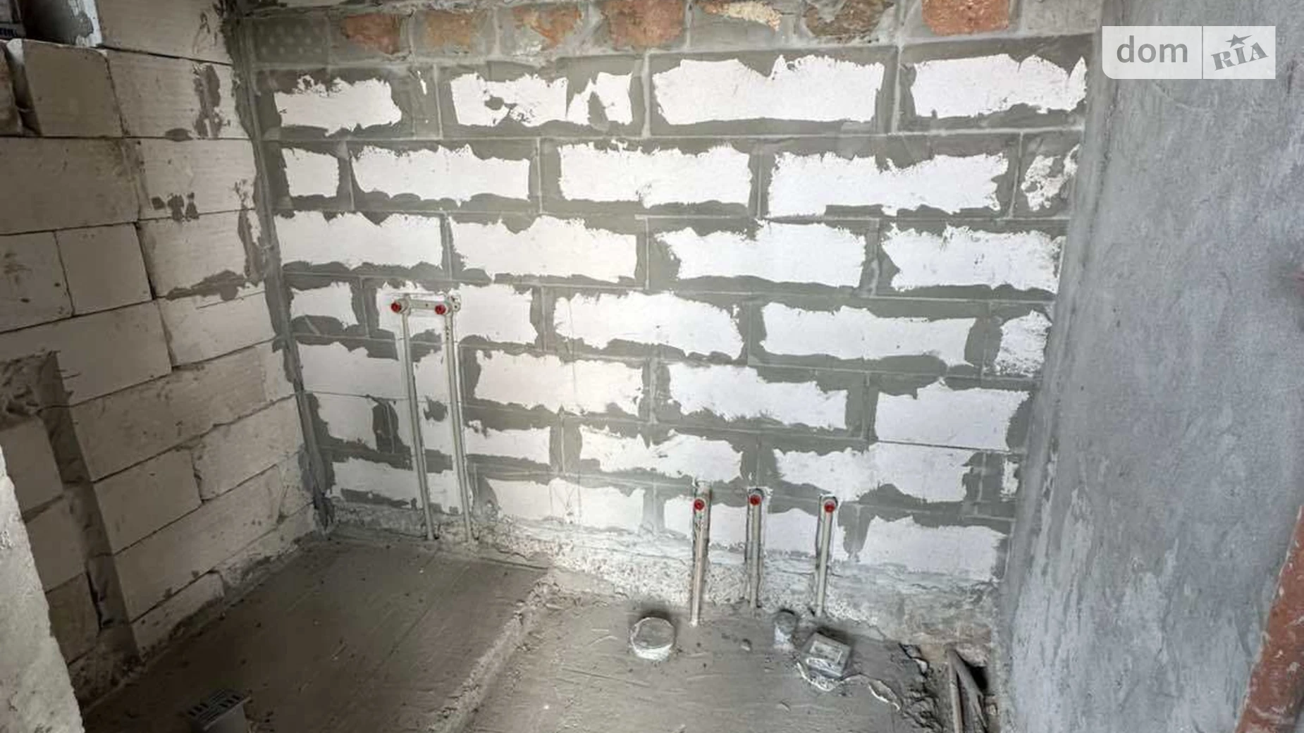 Продается дом на 2 этажа 240 кв. м с мансардой, цена: 97000 $ - фото 4