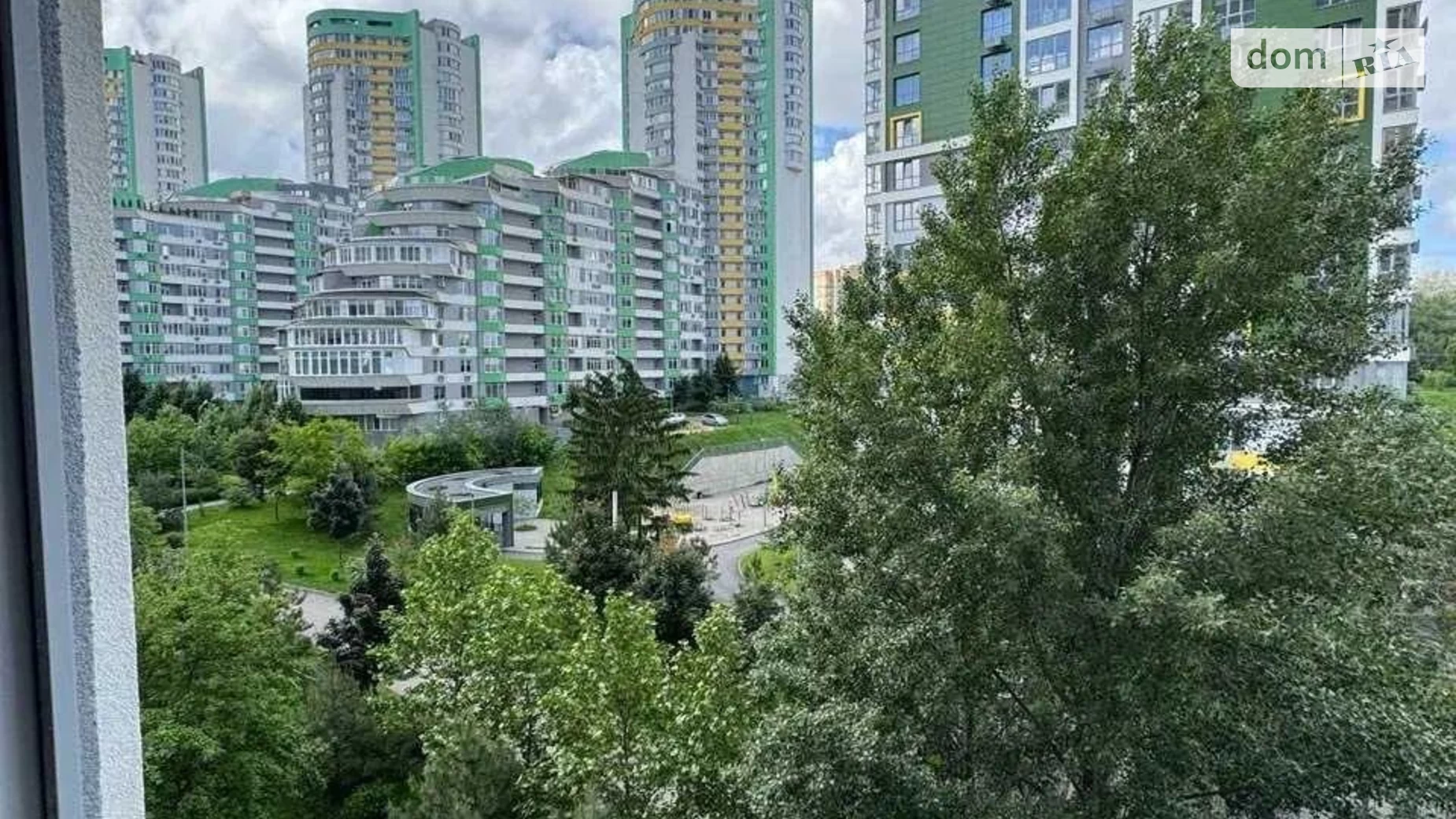 Продается 1-комнатная квартира 32 кв. м в Киеве, ул. Вышгородская, 45 - фото 4