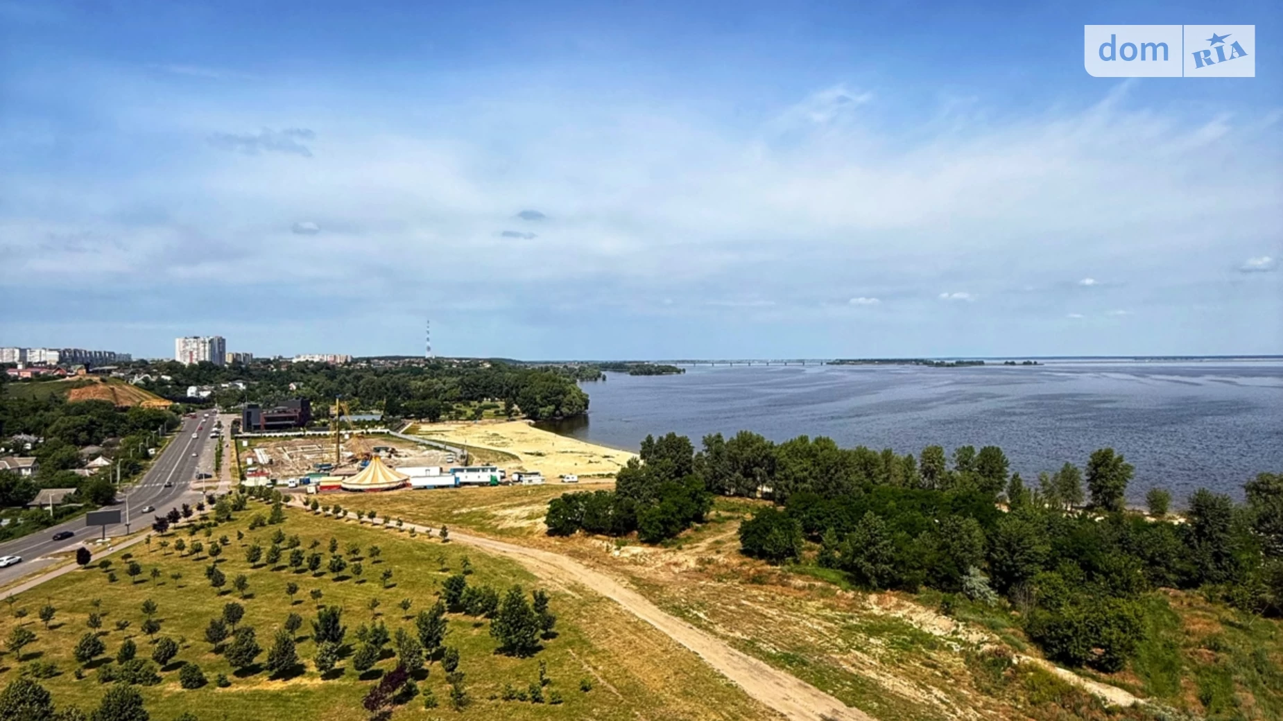 Продается 2-комнатная квартира 87.6 кв. м в Черкассах, ул. Жужомы Сержанта, 3/1 - фото 3