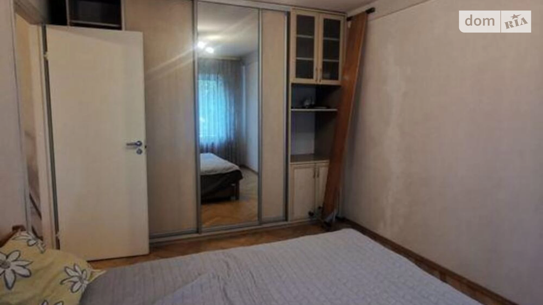 Продается 2-комнатная квартира 47 кв. м в Киеве, ул. Героев Космоса, 1 - фото 3