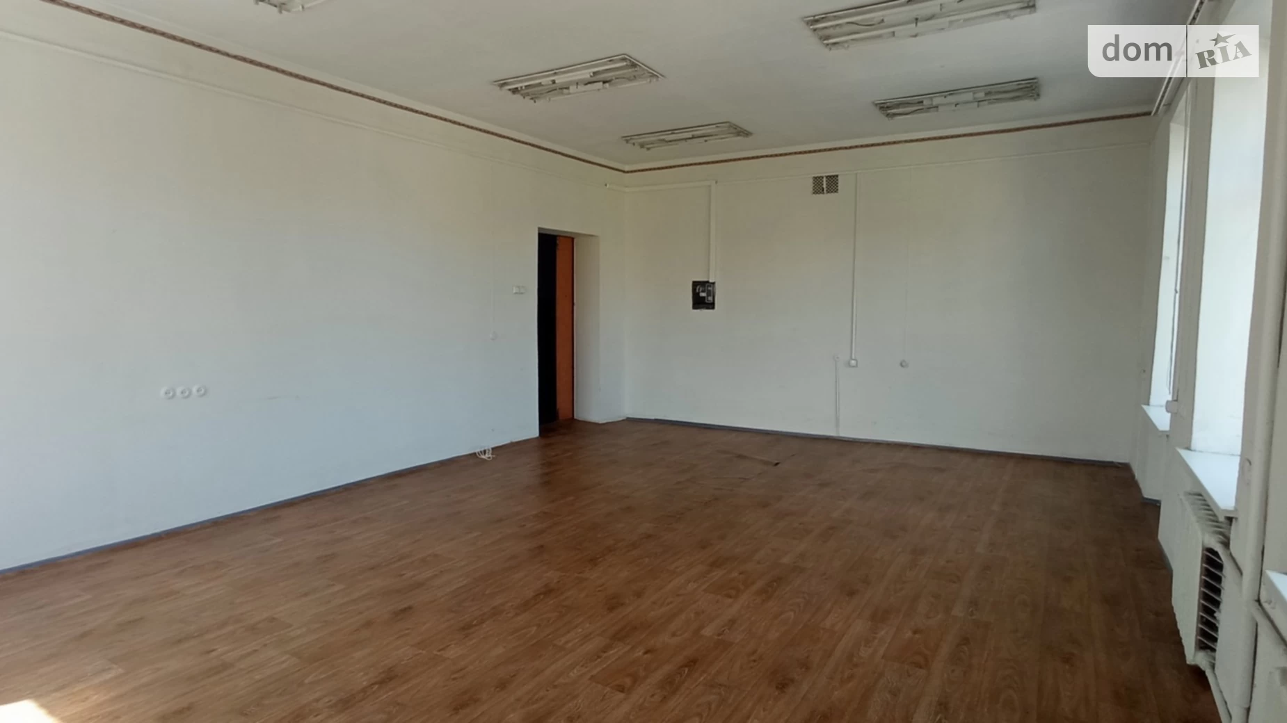 Здається в оренду офіс 45.8 кв. м в бізнес-центрі, цена: 9160 грн - фото 4