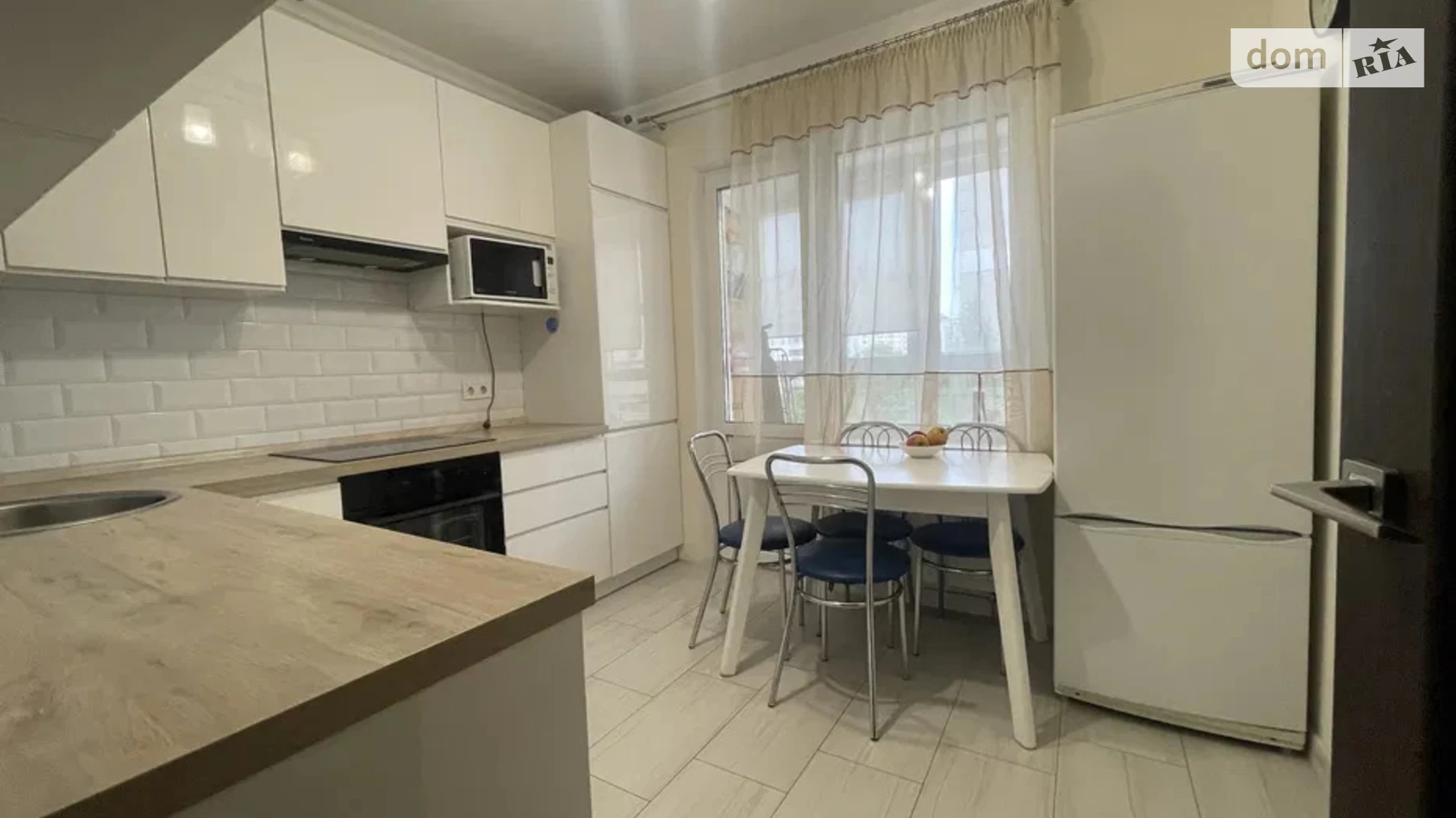 Продается 3-комнатная квартира 77 кв. м в Киеве, ул. Бориса Гмыри, 18 - фото 2