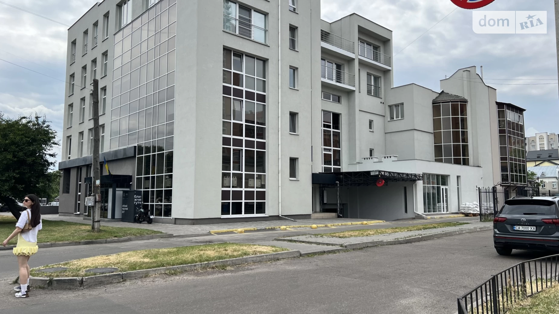 Здається в оренду місце в гаражному кооперативі під легкове авто на 20 кв. м, цена: 4000 грн - фото 3