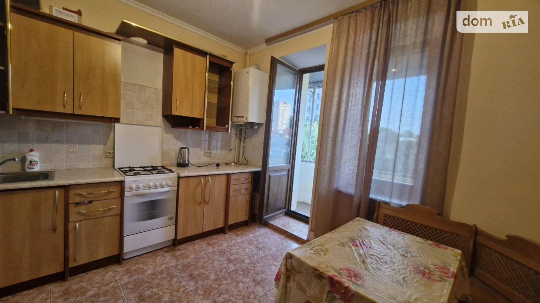 2-комнатная квартира 72.7 кв. м в Тернополе, ул. Липовая, 10 - фото 2