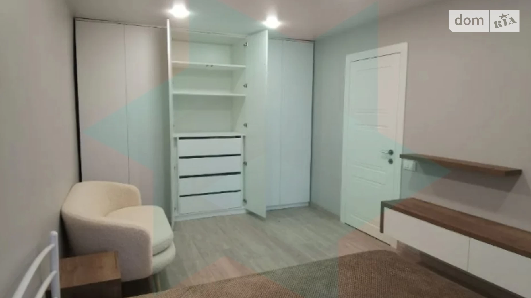 Продается 1-комнатная квартира 39 кв. м в Днепре, цена: 46000 $ - фото 3