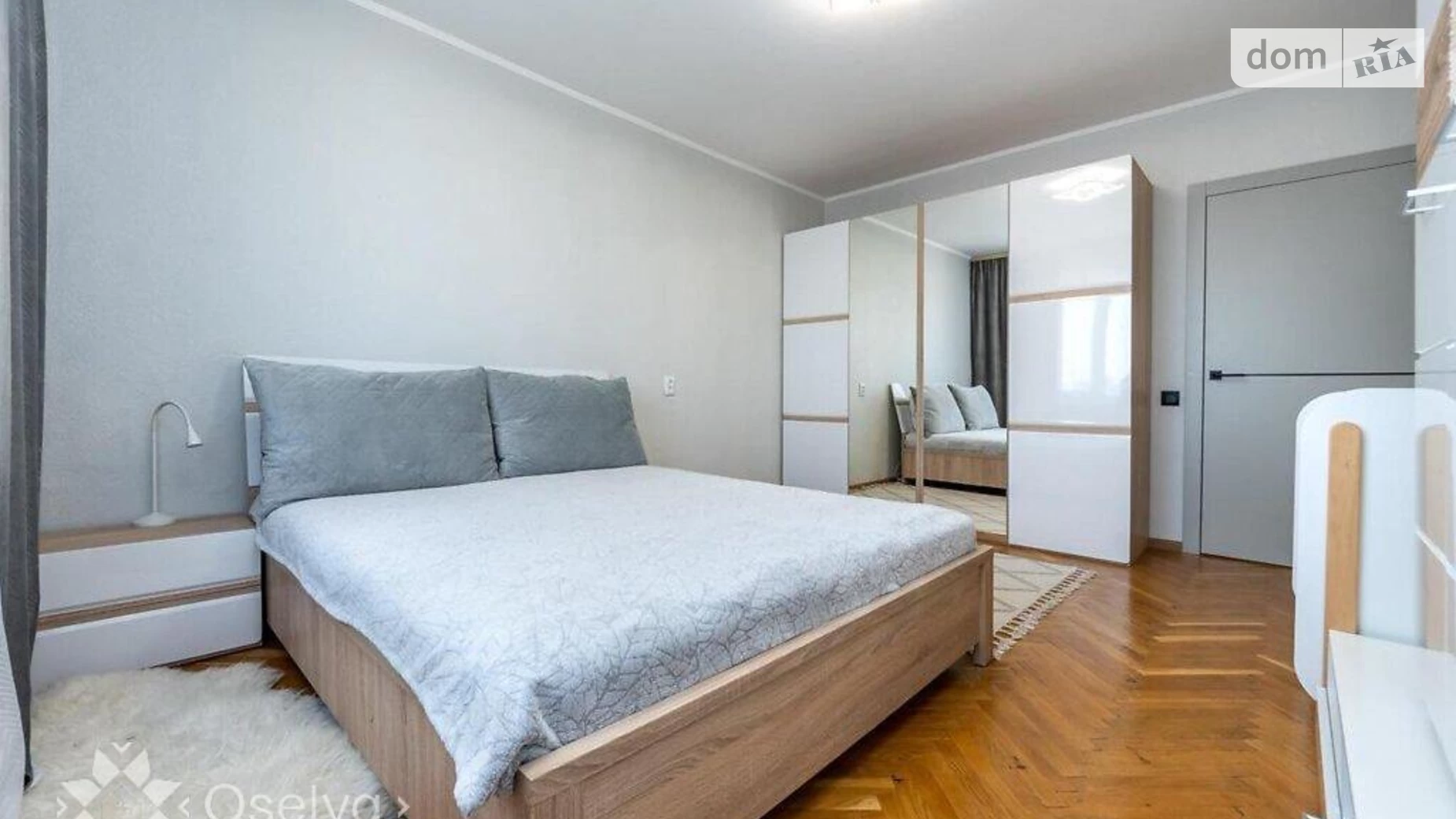 Продается 2-комнатная квартира 60.1 кв. м в Киеве, ул. Лариси Руденко, 13 - фото 2