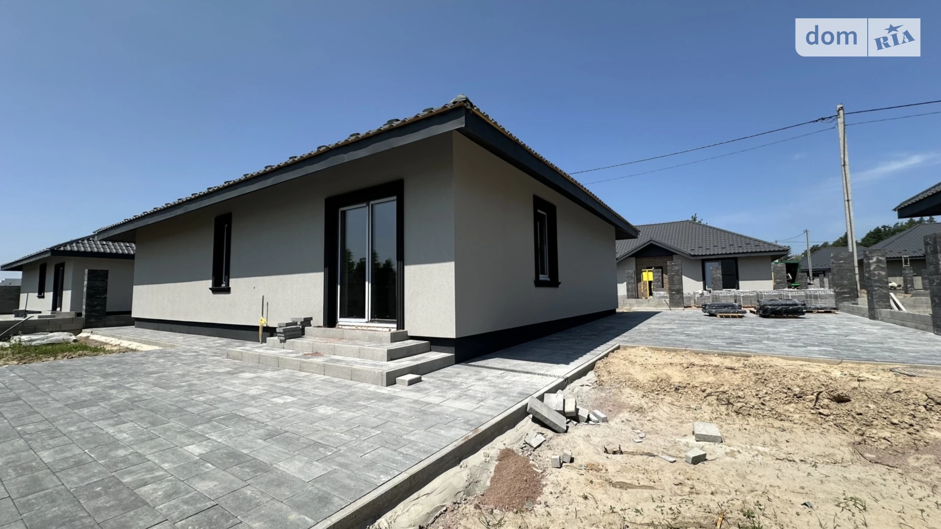 Продается одноэтажный дом 98 кв. м с бассейном, цена: 84000 $ - фото 2