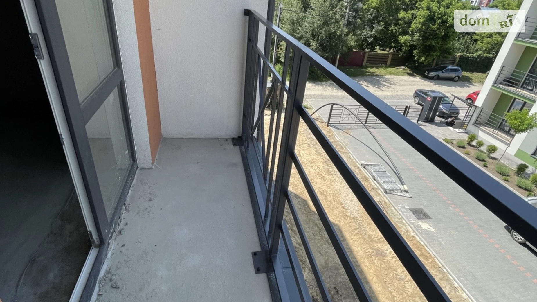 Продается 1-комнатная квартира 26.8 кв. м в Гостомеле, ул. Украинская, 12/3 - фото 2