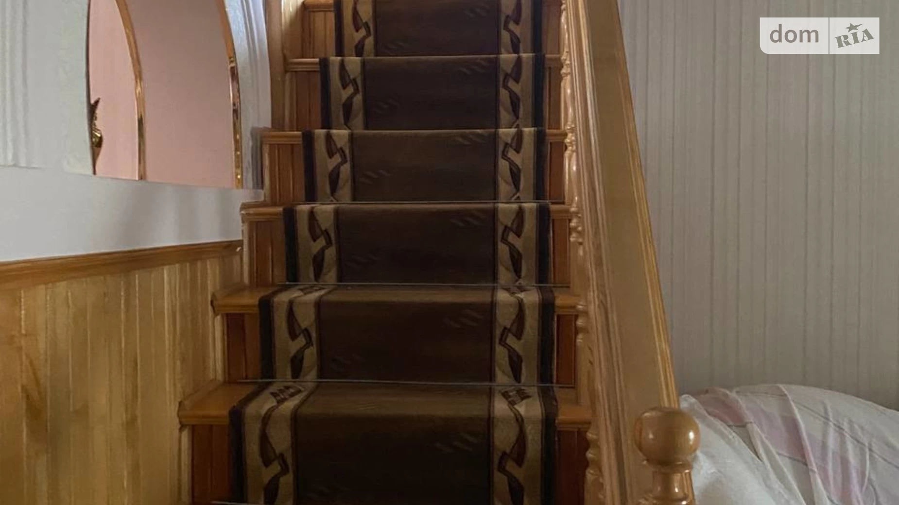 Продается дом на 3 этажа 306 кв. м с баней/сауной, цена: 155000 € - фото 5