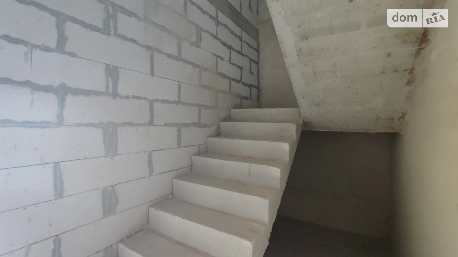 Продається 3-кімнатна квартира 132.5 кв. м у, цена: 99000 $ - фото 2