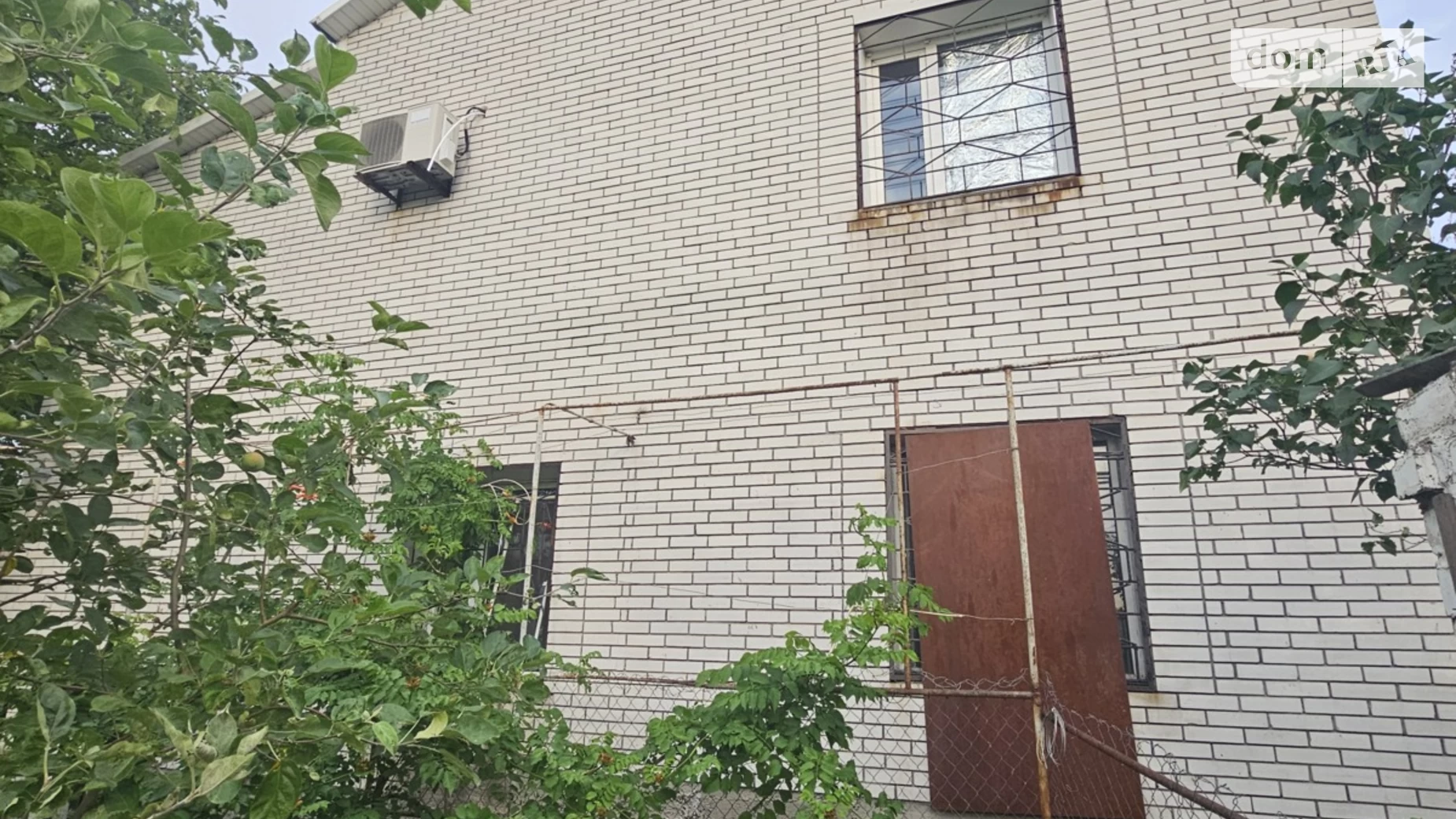 Продается дом на 2 этажа 214 кв. м с камином, цена: 65000 $ - фото 3