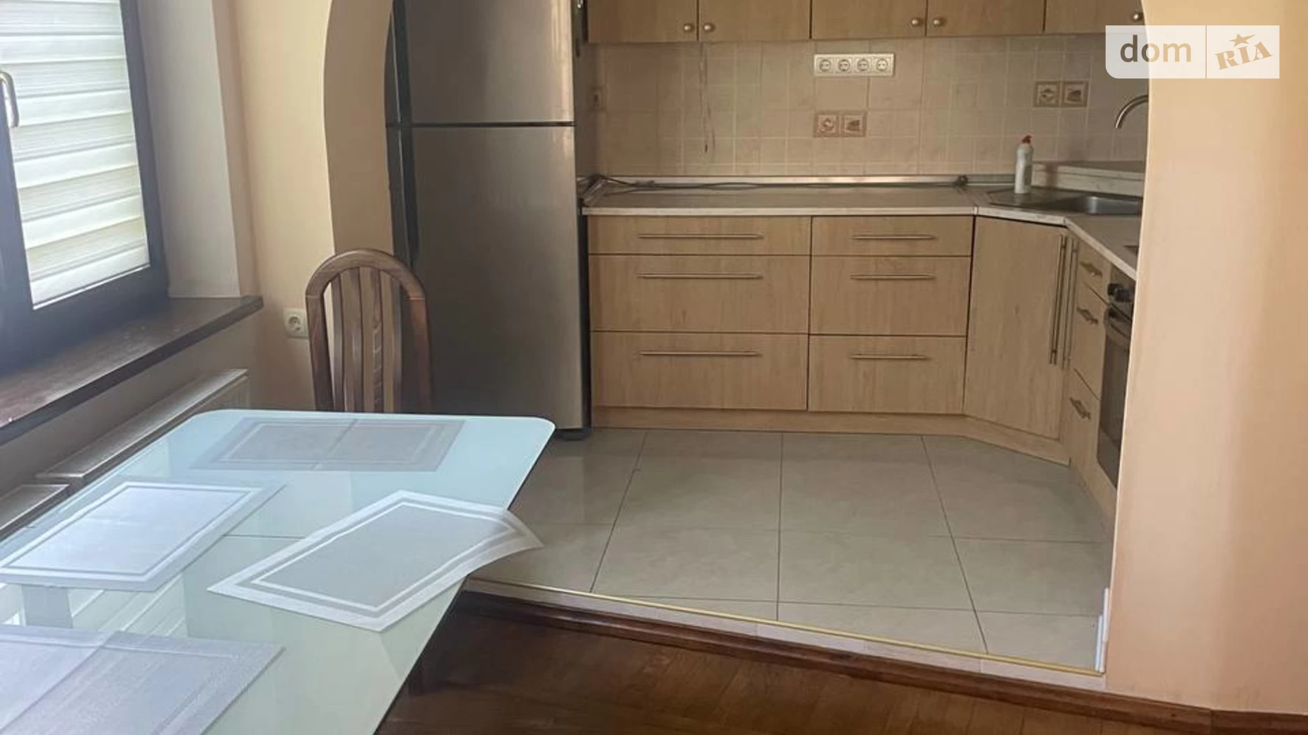 Сдается в оренду частина будинку 80 кв. м з гаражем, цена: 700 $ - фото 2