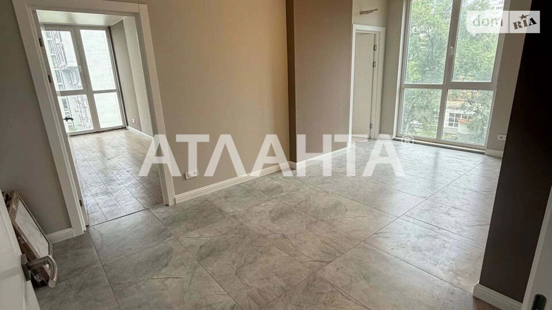 Продається 2-кімнатна квартира 67 кв. м у Києві, вул. Кам'янська - фото 2