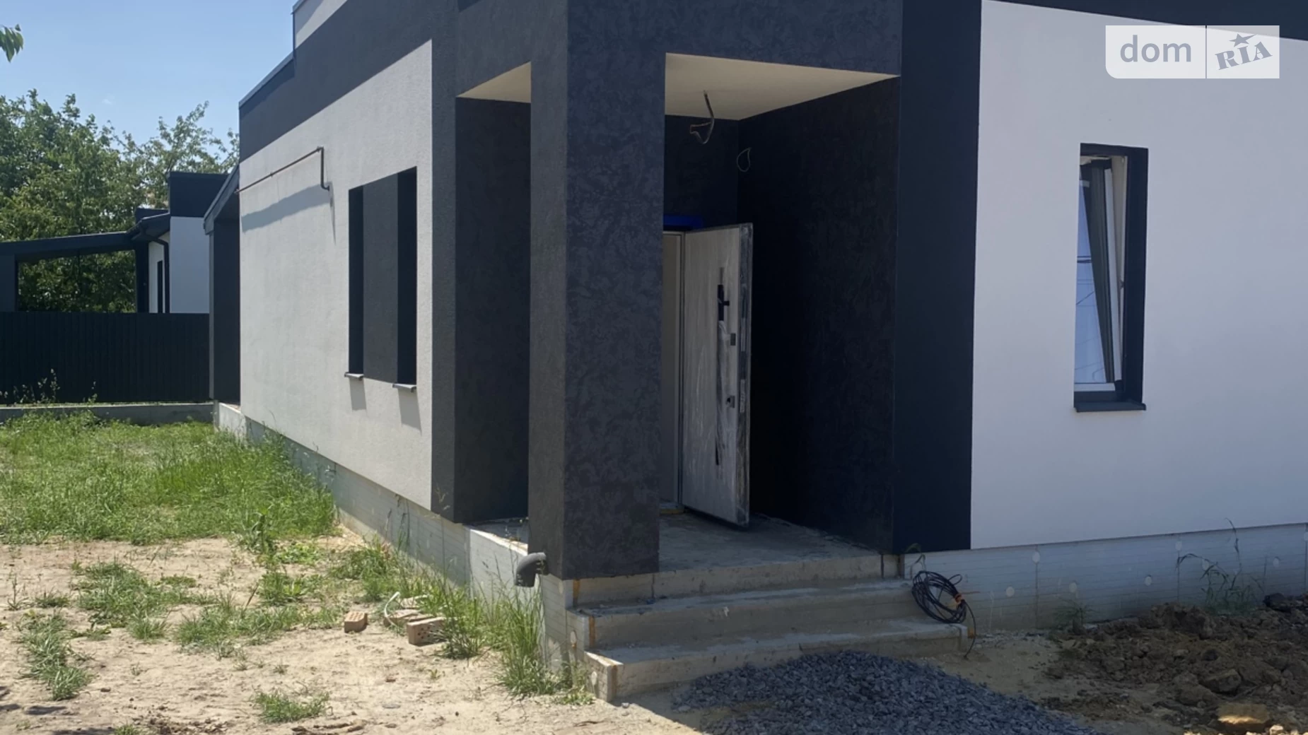Продається одноповерховий будинок 110 кв. м з гаражем, цена: 130000 $ - фото 2