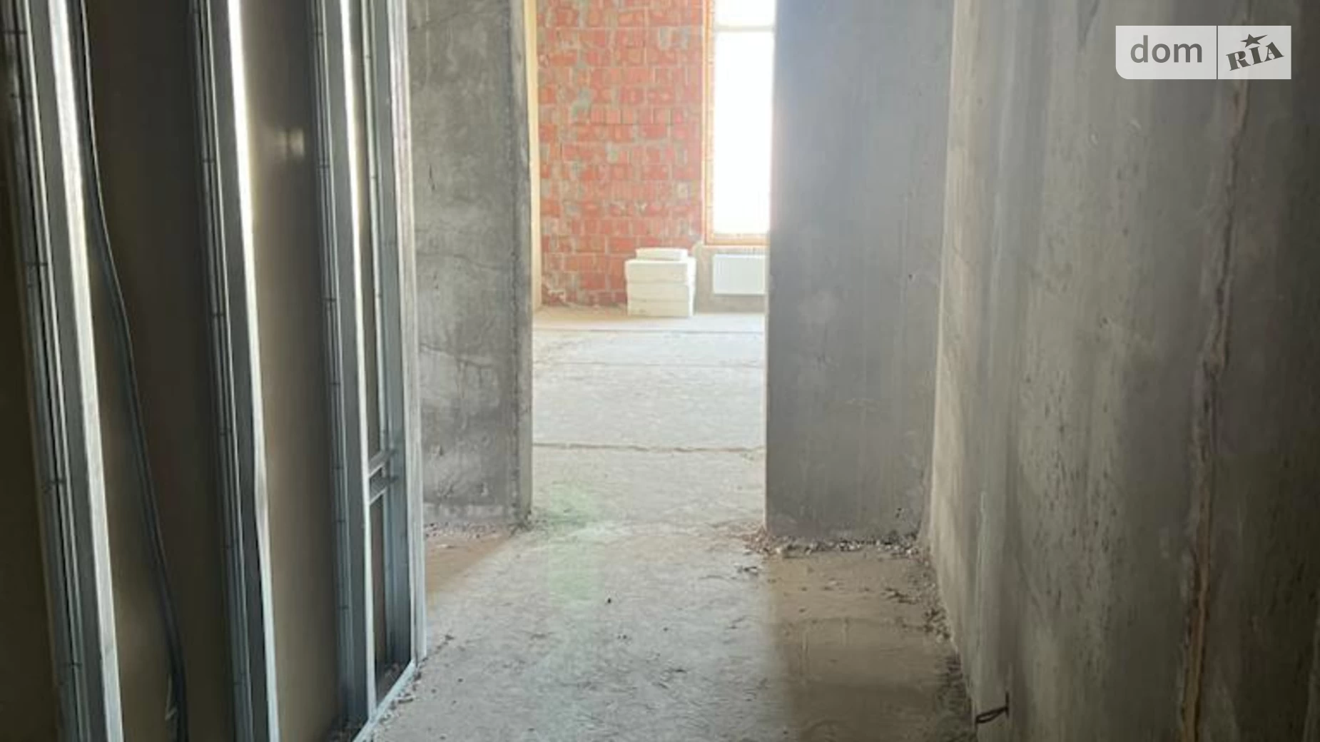 Продается 2-комнатная квартира 67 кв. м в, цена: 64500 $ - фото 4