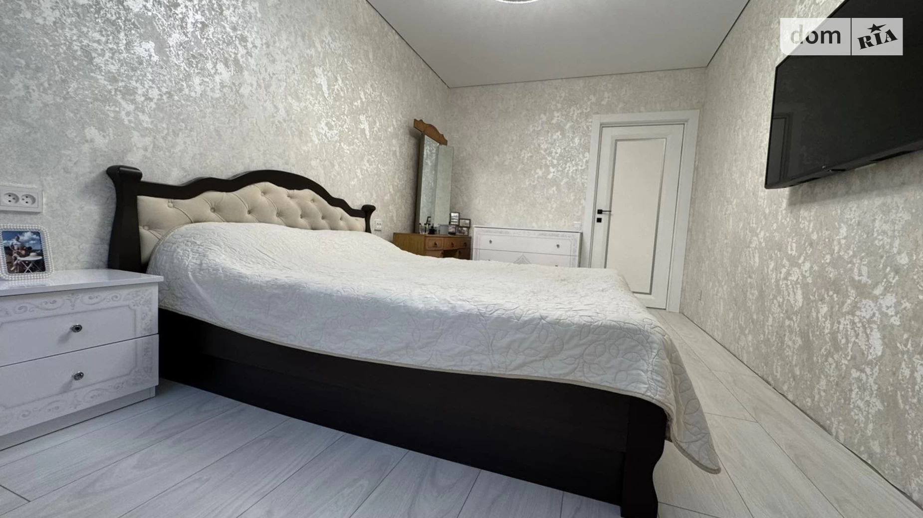Продається 2-кімнатна квартира 60.3 кв. м у Стрижавці, вул. Алеї - фото 3